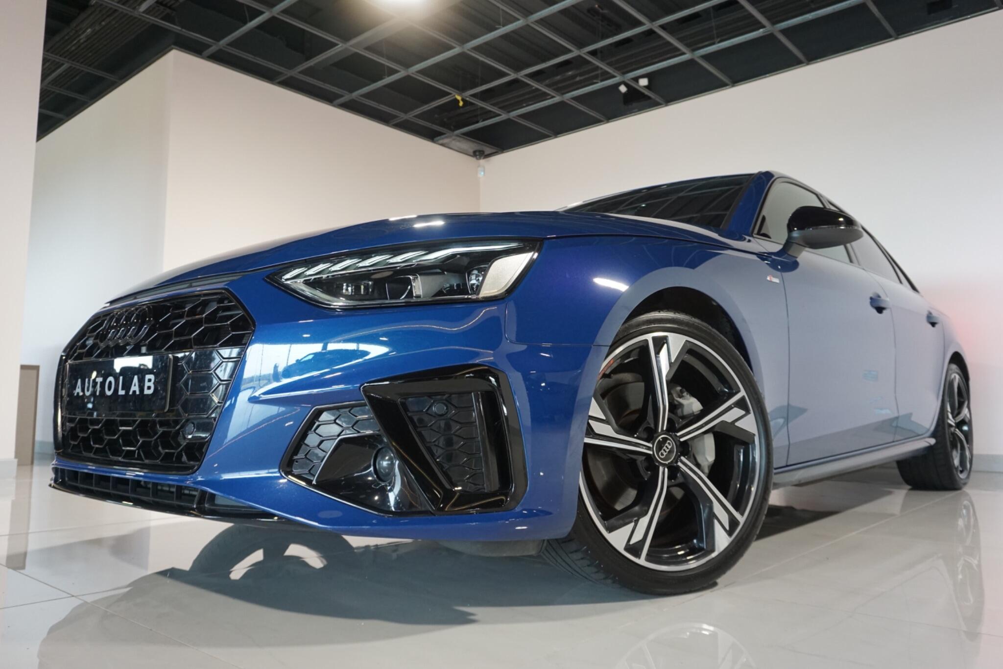 Audi A4 2.0 TDI 40 Black Edition Saloon 4dr Diesel S Tronic quattro Euro 6 (s/s) (204 ps)